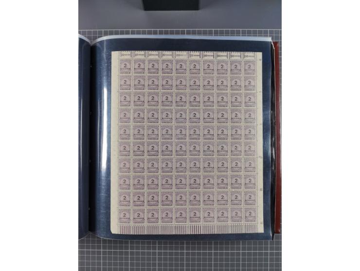 1923, meist postfrische Sammlung mit ca. 200 Bogen ex Mi.-Nr. 313-30, dabei u.a. Mi.-Nr. 330A (4) und 330B (3), gute Erhaltun