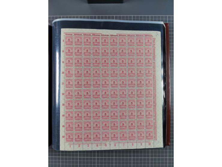 1923, meist postfrische Sammlung mit ca. 200 Bogen ex Mi.-Nr. 313-30, dabei u.a. Mi.-Nr. 330A (4) und 330B (3), gute Erhaltun
