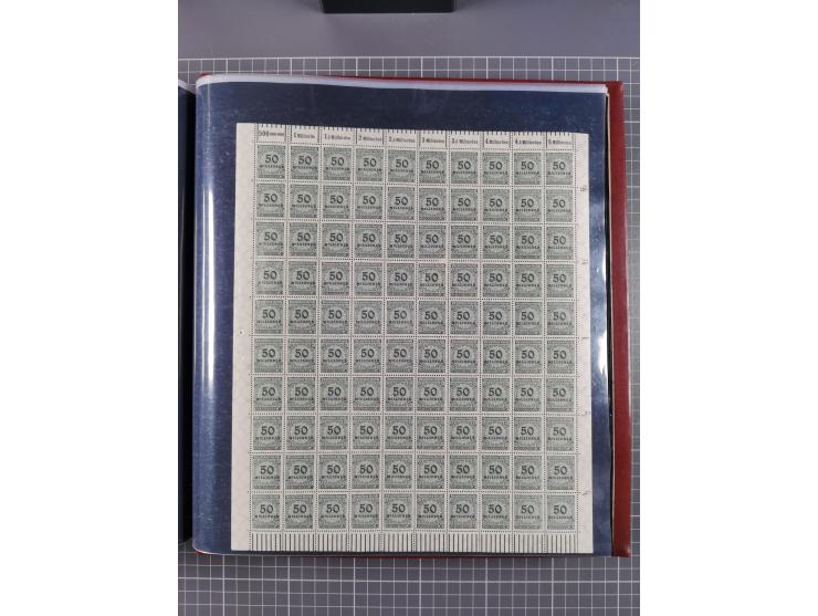 1923, meist postfrische Sammlung mit ca. 200 Bogen ex Mi.-Nr. 313-30, dabei u.a. Mi.-Nr. 330A (4) und 330B (3), gute Erhaltun