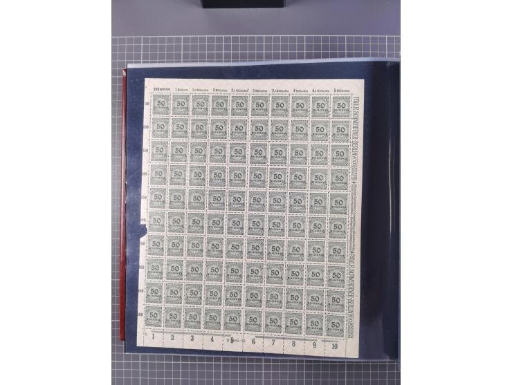 1923, meist postfrische Sammlung mit ca. 200 Bogen ex Mi.-Nr. 313-30, dabei u.a. Mi.-Nr. 330A (4) und 330B (3), gute Erhaltun