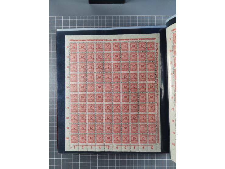 1923, meist postfrische Sammlung mit ca. 200 Bogen ex Mi.-Nr. 313-30, dabei u.a. Mi.-Nr. 330A (4) und 330B (3), gute Erhaltun