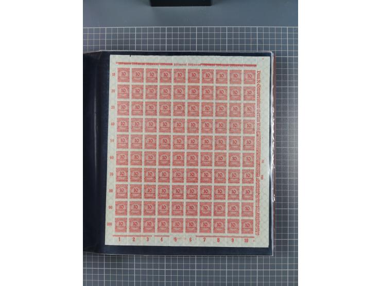 1923, meist postfrische Sammlung mit ca. 200 Bogen ex Mi.-Nr. 313-30, dabei u.a. Mi.-Nr. 330A (4) und 330B (3), gute Erhaltun