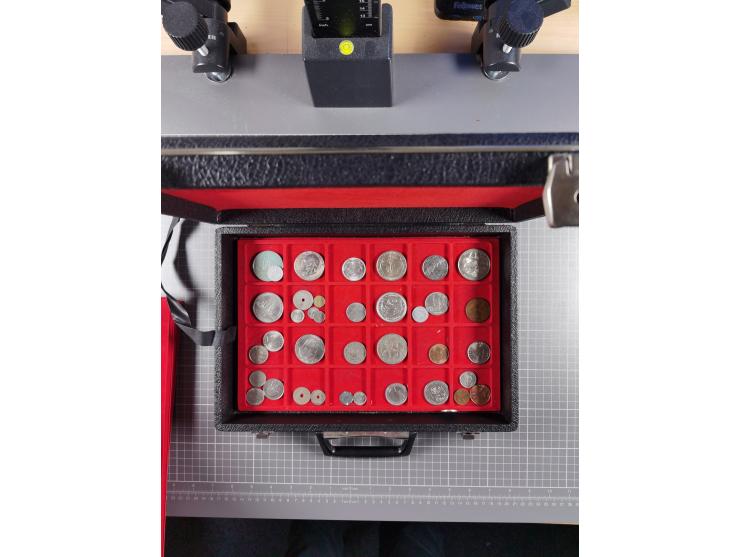 DEUTSCHLAND 1821/1990 ca., etwas Altdeutsche Staaten, DDR 5 und 10 Markstücke, teils bessere, zudem etwas alle Welt und Medai