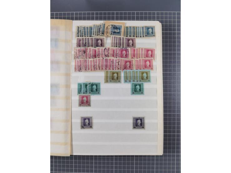 1850/1916 (ca.), Stempelsammlung auf losen Marken nach Orten geordnet, dazu Lombardei Venetien, Feldpost und Levante ungebrau