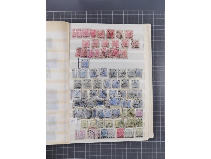 1850/1916 (ca.), Stempelsammlung auf losen Marken nach Orten geordnet, dazu Lombardei Venetien, Feldpost und Levante ungebrau