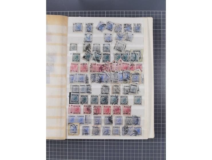 1850/1916 (ca.), Stempelsammlung auf losen Marken nach Orten geordnet, dazu Lombardei Venetien, Feldpost und Levante ungebrau