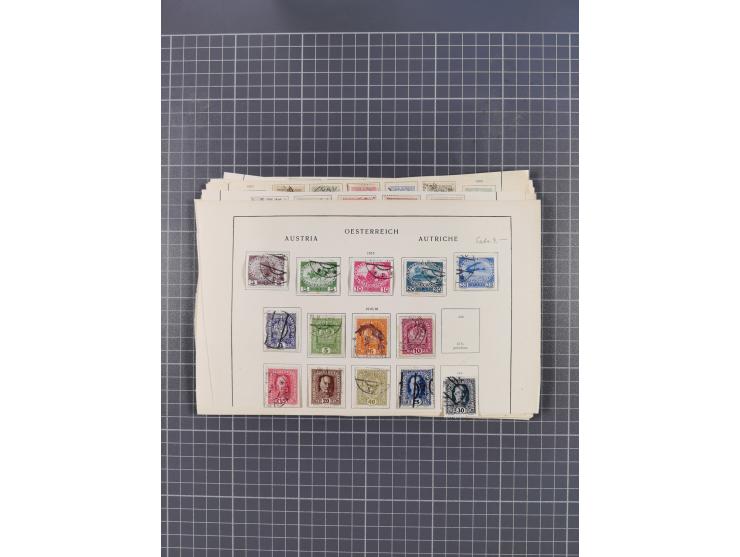 1850/1958 (ca.), reichhaltiger ungebrauchter und gestempelter Doubletten-Bestand, mit einigen Briefen, die erste Ausgabe mit 