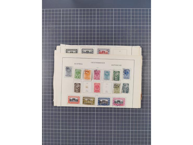 1850/1958 (ca.), reichhaltiger ungebrauchter und gestempelter Doubletten-Bestand, mit einigen Briefen, die erste Ausgabe mit 