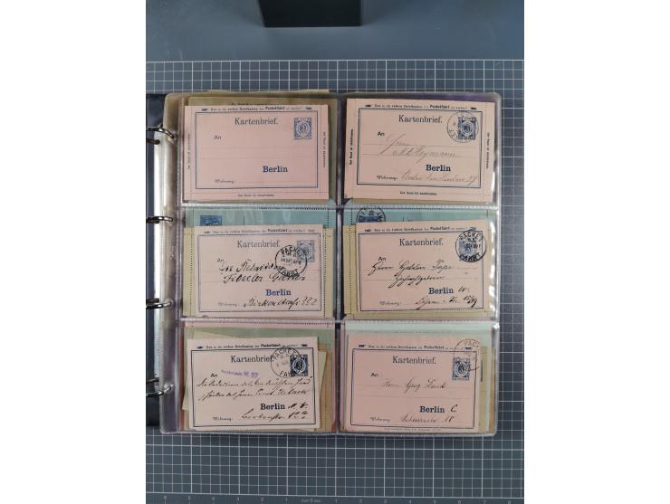 Berlin-Berliner Packetfahrt Gesellschaft: 1886/1900, umfangreiche Sammlung “Ganzsachen-Kartenbriefe und Umschläge” mit ca. &n