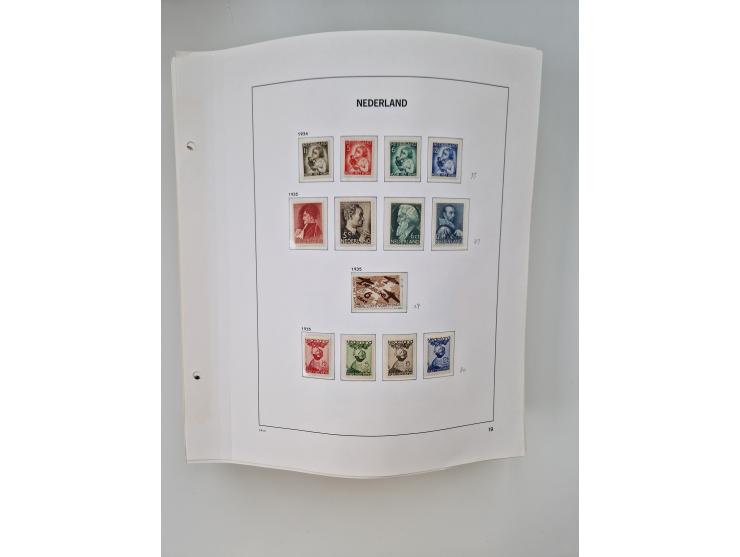 1852/1995, mostly unused and mint never hinged collection incl. official and postage due stamps with a lot of better and comp