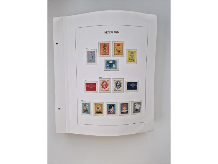 1852/1995, mostly unused and mint never hinged collection incl. official and postage due stamps with a lot of better and comp