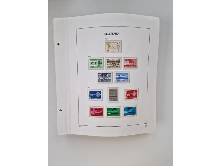 1852/1995, mostly unused and mint never hinged collection incl. official and postage due stamps with a lot of better and comp