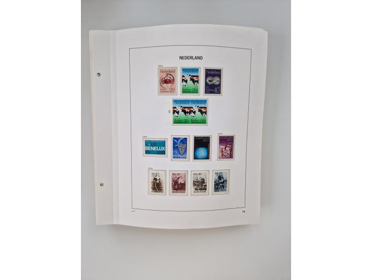 1852/1995, mostly unused and mint never hinged collection incl. official and postage due stamps with a lot of better and comp