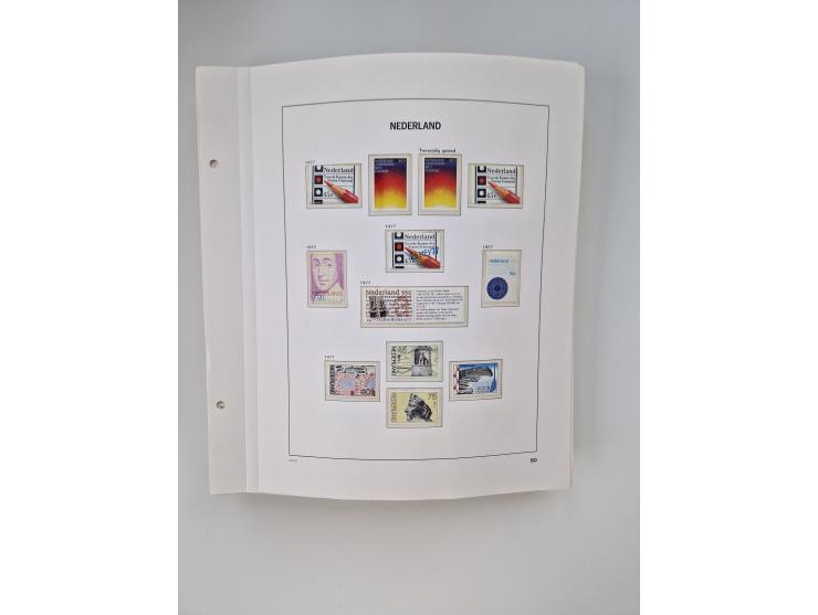 1852/1995, mostly unused and mint never hinged collection incl. official and postage due stamps with a lot of better and comp