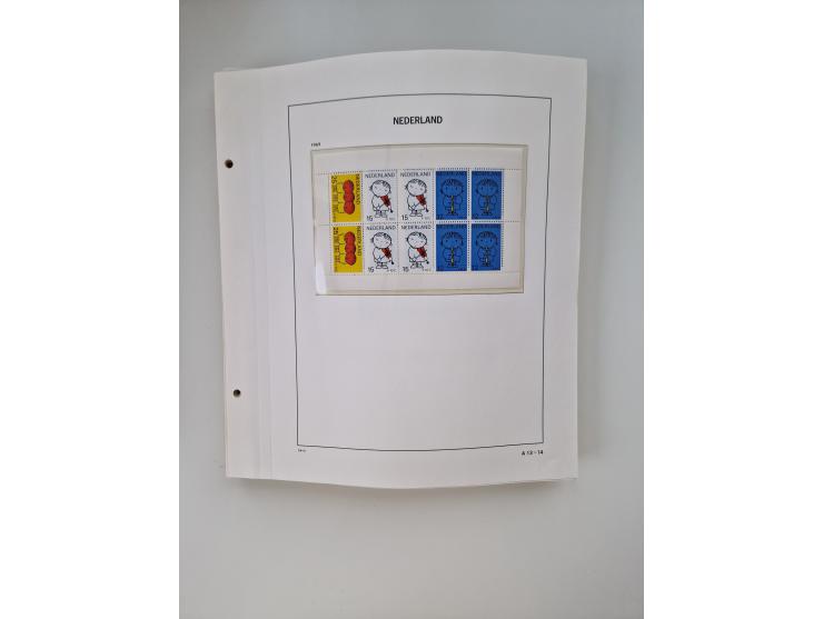 1852/1995, mostly unused and mint never hinged collection incl. official and postage due stamps with a lot of better and comp