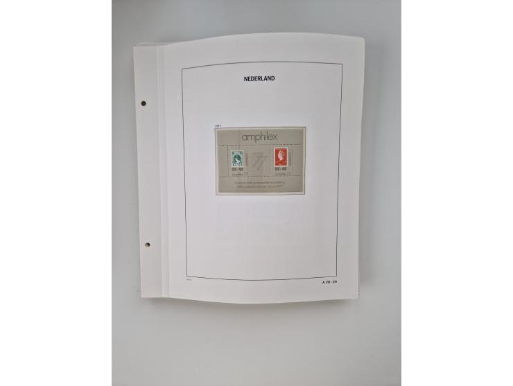 1852/1995, mostly unused and mint never hinged collection incl. official and postage due stamps with a lot of better and comp