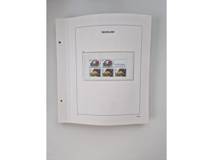 1852/1995, mostly unused and mint never hinged collection incl. official and postage due stamps with a lot of better and comp