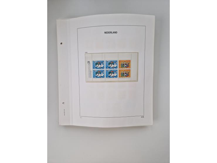 1852/1995, mostly unused and mint never hinged collection incl. official and postage due stamps with a lot of better and comp