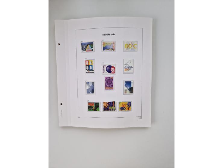 1852/1995, mostly unused and mint never hinged collection incl. official and postage due stamps with a lot of better and comp