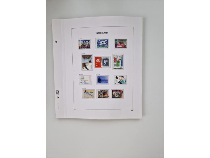 1852/1995, mostly unused and mint never hinged collection incl. official and postage due stamps with a lot of better and comp