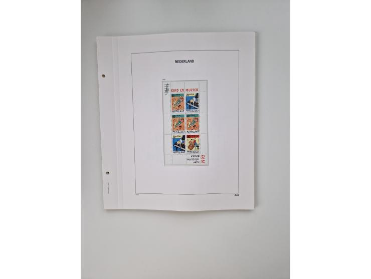 1852/1995, mostly unused and mint never hinged collection incl. official and postage due stamps with a lot of better and comp