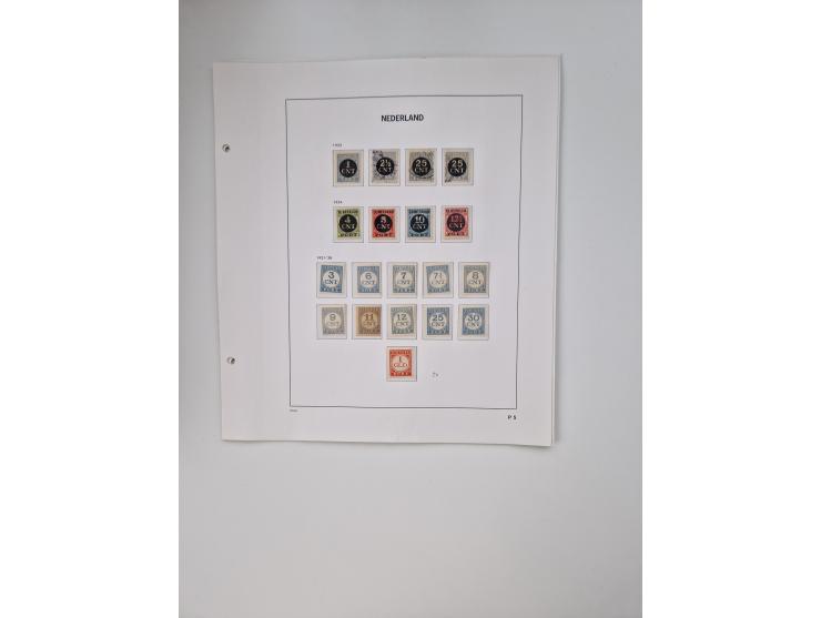 1852/1995, mostly unused and mint never hinged collection incl. official and postage due stamps with a lot of better and comp