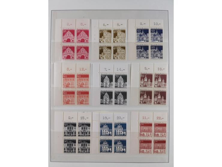 1951/94, postfrische Sammlung Dauerserien, dabei Posthorn in waagerechten oder senkrechten Paaren mit 3 Attesten und 6 Befund