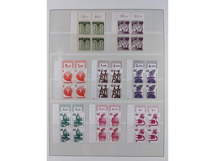 1951/94, postfrische Sammlung Dauerserien, dabei Posthorn in waagerechten oder senkrechten Paaren mit 3 Attesten und 6 Befund