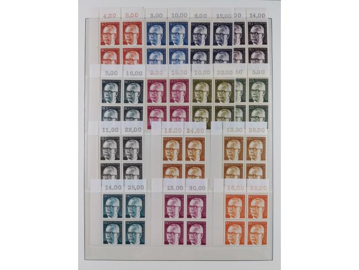 1951/94, postfrische Sammlung Dauerserien, dabei Posthorn in waagerechten oder senkrechten Paaren mit 3 Attesten und 6 Befund