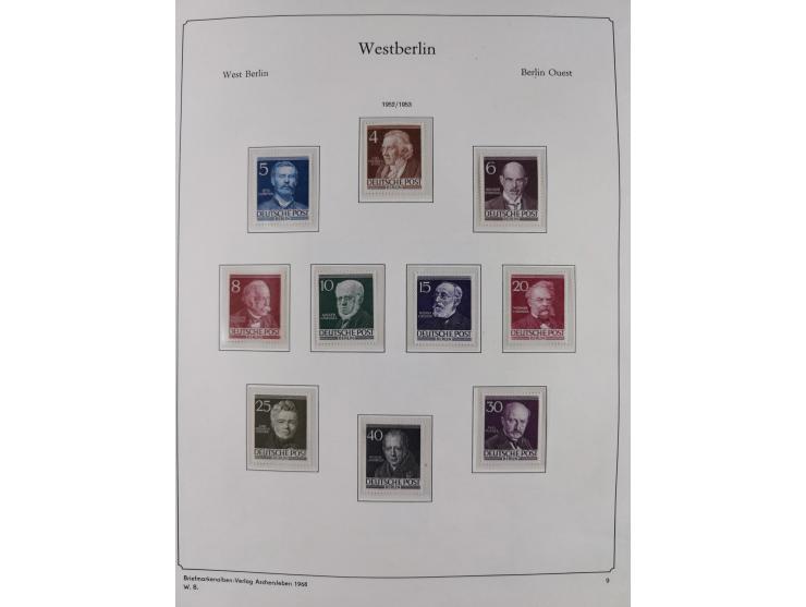 1948/90, postfrische komplette Sammlung Berlin im Vordruck-Album, dabei Besonderheiten wie Mi. 33 verschobener Aufdruck, gepr