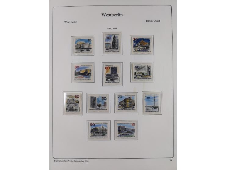 1948/90, postfrische komplette Sammlung Berlin im Vordruck-Album, dabei Besonderheiten wie Mi. 33 verschobener Aufdruck, gepr