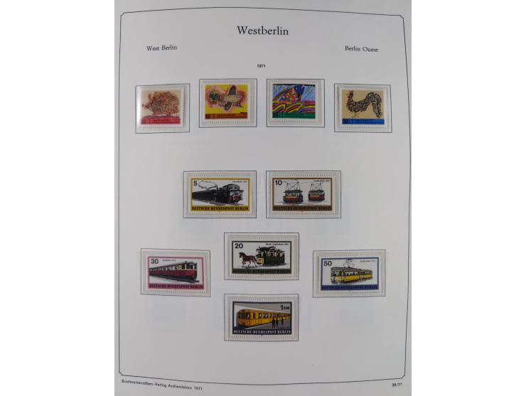 1948/90, postfrische komplette Sammlung Berlin im Vordruck-Album, dabei Besonderheiten wie Mi. 33 verschobener Aufdruck, gepr