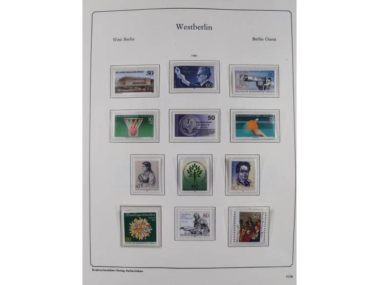 1948/90, postfrische komplette Sammlung Berlin im Vordruck-Album, dabei Besonderheiten wie Mi. 33 verschobener Aufdruck, gepr