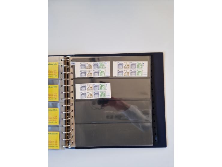 1960/2000, umfangreiche Sammlung der postfrischen Markenheftchen von Bund/Berlin in 19 SAFE-Ringbindern, sehr spezialisiert u
