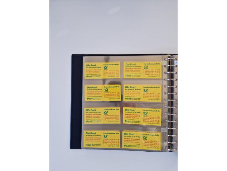 1960/2000, umfangreiche Sammlung der postfrischen Markenheftchen von Bund/Berlin in 19 SAFE-Ringbindern, sehr spezialisiert u