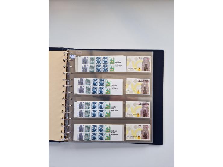 1960/2000, umfangreiche Sammlung der postfrischen Markenheftchen von Bund/Berlin in 19 SAFE-Ringbindern, sehr spezialisiert u