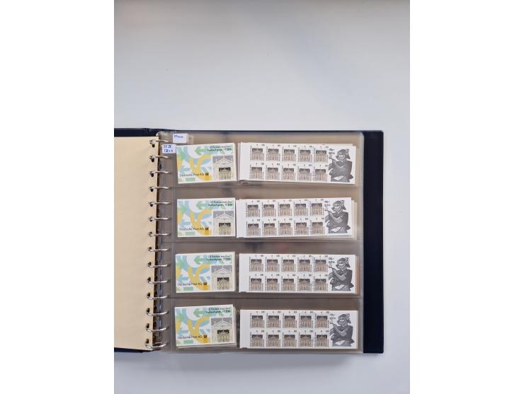 1960/2000, umfangreiche Sammlung der postfrischen Markenheftchen von Bund/Berlin in 19 SAFE-Ringbindern, sehr spezialisiert u