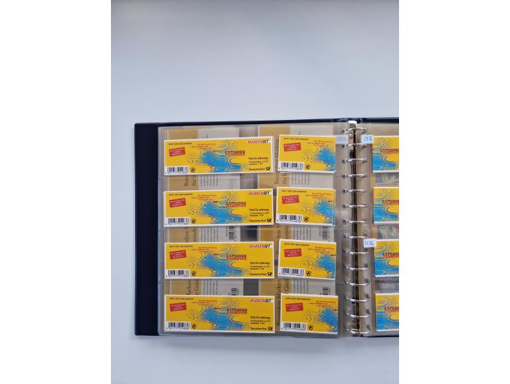 1960/2000, umfangreiche Sammlung der postfrischen Markenheftchen von Bund/Berlin in 19 SAFE-Ringbindern, sehr spezialisiert u