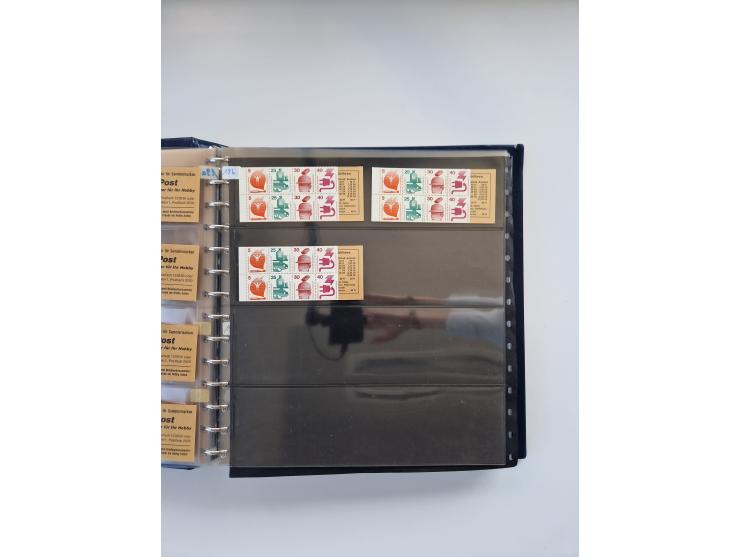 1960/2000, umfangreiche Sammlung der postfrischen Markenheftchen von Bund/Berlin in 19 SAFE-Ringbindern, sehr spezialisiert u