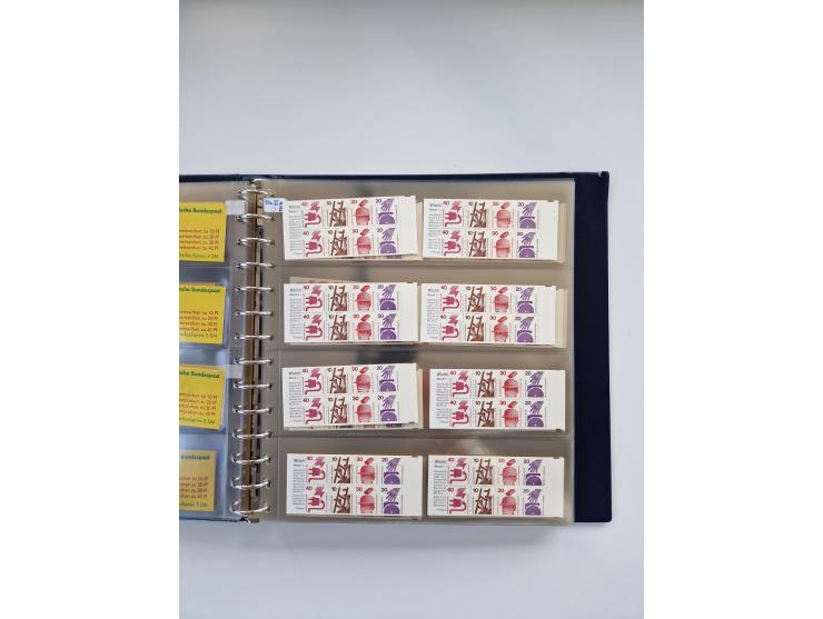 1960/2000, umfangreiche Sammlung der postfrischen Markenheftchen von Bund/Berlin in 19 SAFE-Ringbindern, sehr spezialisiert u