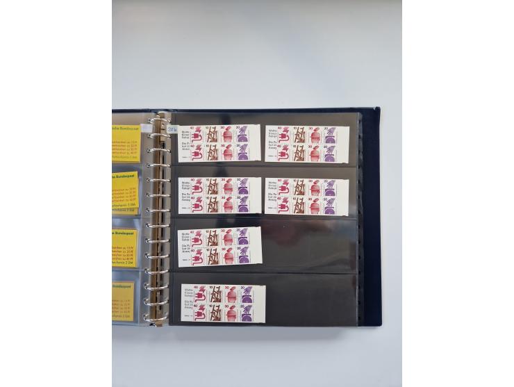 1960/2000, umfangreiche Sammlung der postfrischen Markenheftchen von Bund/Berlin in 19 SAFE-Ringbindern, sehr spezialisiert u
