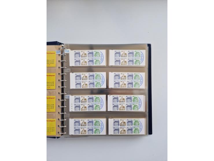1960/2000, umfangreiche Sammlung der postfrischen Markenheftchen von Bund/Berlin in 19 SAFE-Ringbindern, sehr spezialisiert u