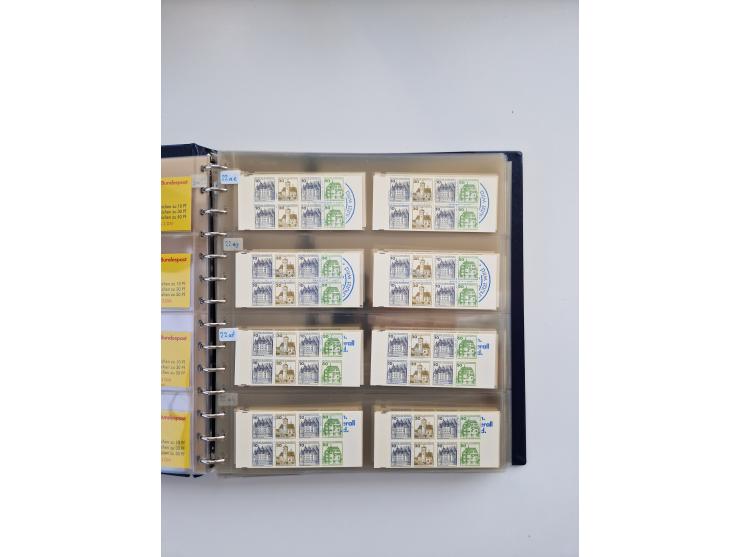 1960/2000, umfangreiche Sammlung der postfrischen Markenheftchen von Bund/Berlin in 19 SAFE-Ringbindern, sehr spezialisiert u
