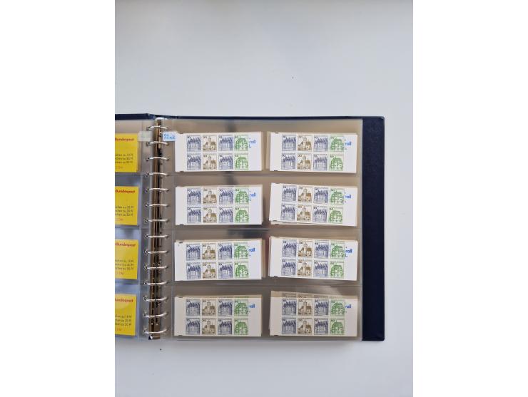 1960/2000, umfangreiche Sammlung der postfrischen Markenheftchen von Bund/Berlin in 19 SAFE-Ringbindern, sehr spezialisiert u