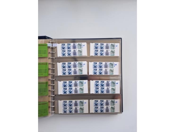 1960/2000, umfangreiche Sammlung der postfrischen Markenheftchen von Bund/Berlin in 19 SAFE-Ringbindern, sehr spezialisiert u