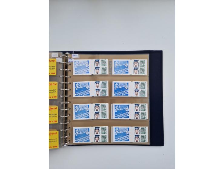 1960/2000, umfangreiche Sammlung der postfrischen Markenheftchen von Bund/Berlin in 19 SAFE-Ringbindern, sehr spezialisiert u