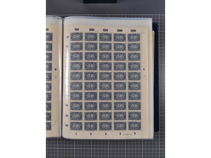 1922, meist postfrische Sammlung mit 100 Bogen ex Mi.-Nr. 246-57, teils sign. INFLA Berlin, in guter Erhaltung, teils übliche