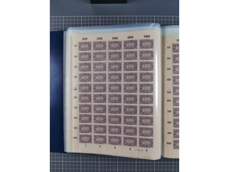 1922, meist postfrische Sammlung mit 100 Bogen ex Mi.-Nr. 246-57, teils sign. INFLA Berlin, in guter Erhaltung, teils übliche