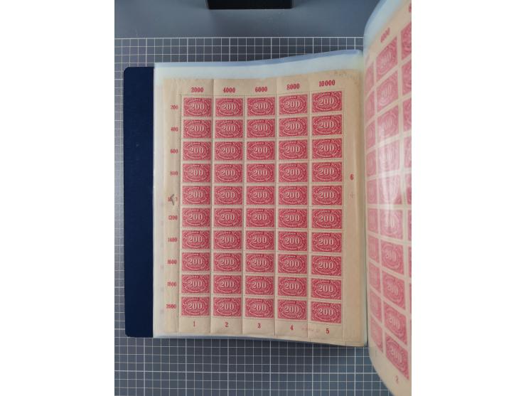 1922, meist postfrische Sammlung mit 100 Bogen ex Mi.-Nr. 246-57, teils sign. INFLA Berlin, in guter Erhaltung, teils übliche