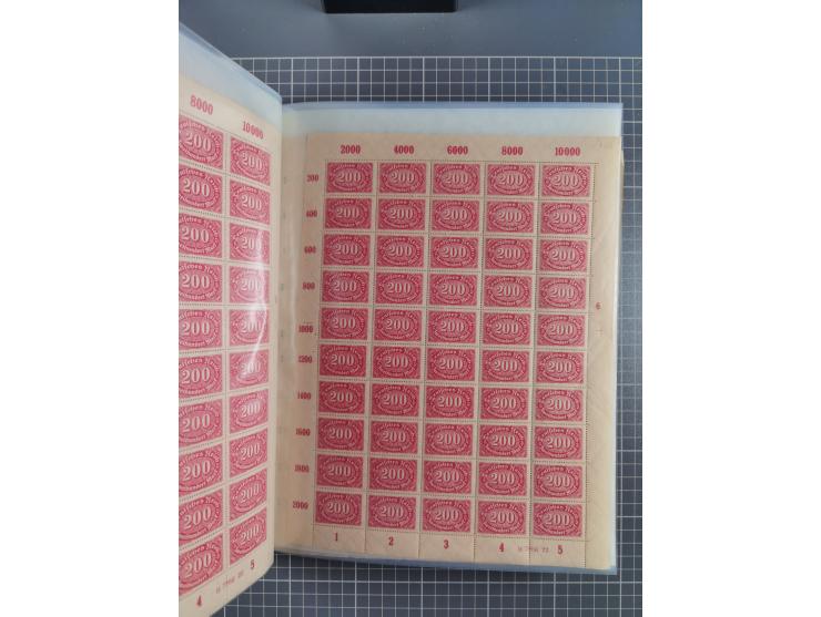 1922, meist postfrische Sammlung mit 100 Bogen ex Mi.-Nr. 246-57, teils sign. INFLA Berlin, in guter Erhaltung, teils übliche